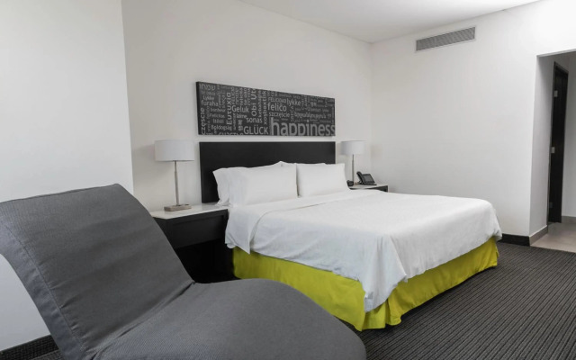 Holiday Inn Express Hotel And Suites Puebla Angelopolis