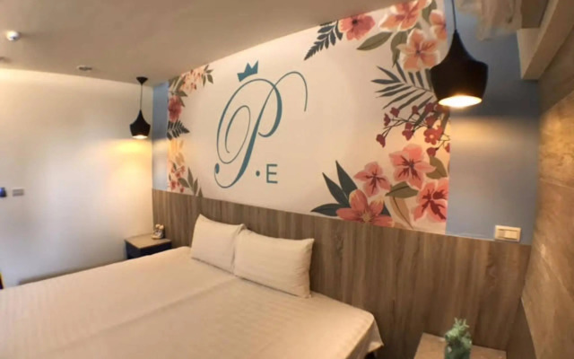 Princess & Elephant Hotel