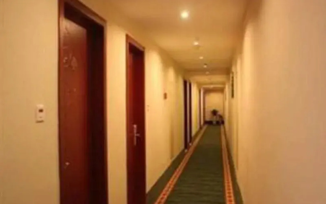 Greentree Inn Jiangdu Longcheng Road Express Hotel