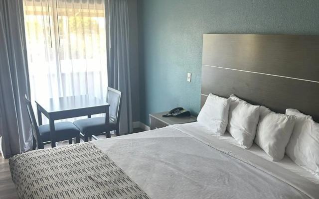 Hotel Palmeras Chula Vista