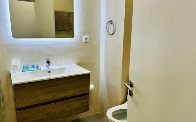 Studio apt With Spectacular Views of Lagos Marina