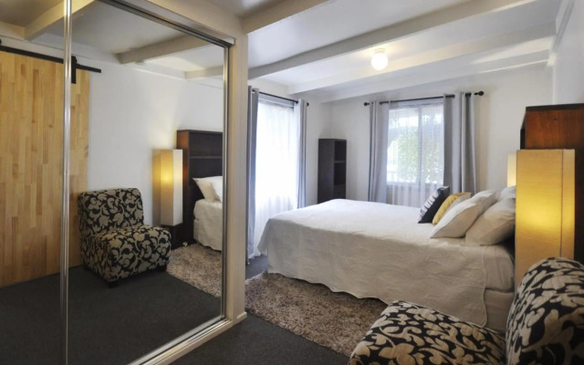 Bribie Beach Bungalow