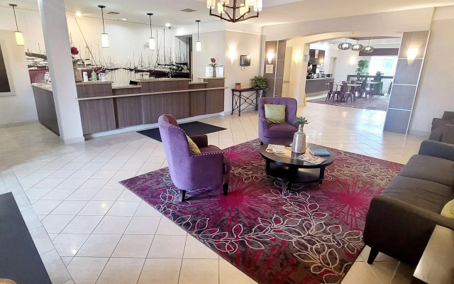 Kemah Edgewater Hotel, SureStay Collection by Best Western