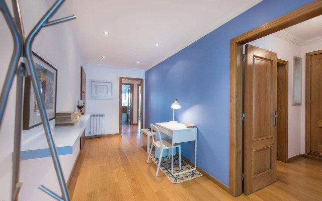 Family Wonder Two Bedroom Garage