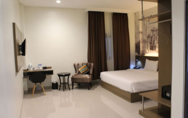 Opi Indah Hotel