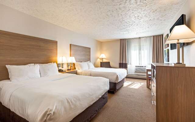 Quality Inn Petoskey-Harbor Springs