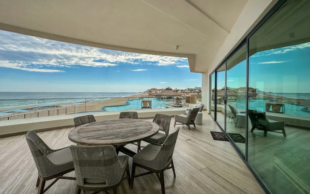 3BR Ground Floor Condo With Direct Pool Access