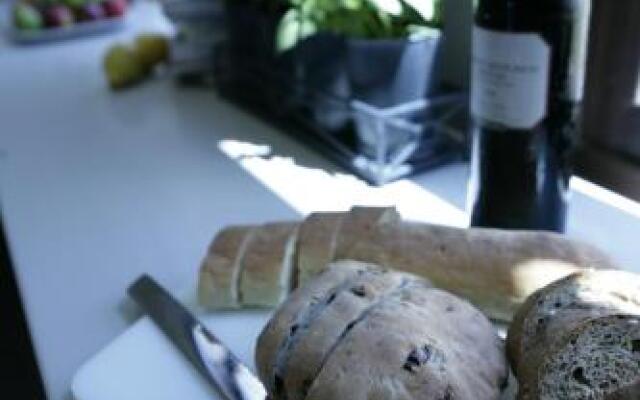 Mosaic Venetian Harbour Suites