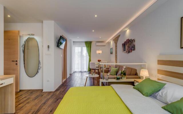 Room&studio Apartment Just Enjoy
