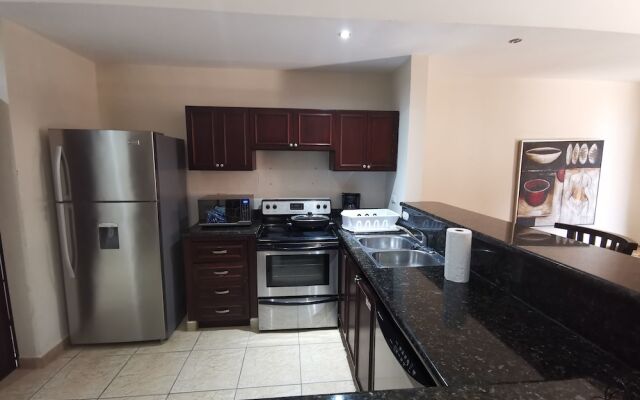 Beachfront Jaco Condos - Fully Equipped - 6 Pax