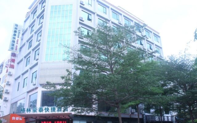 GreenTree Inn Sanya Heping Street Lover Bridge Express Hotel