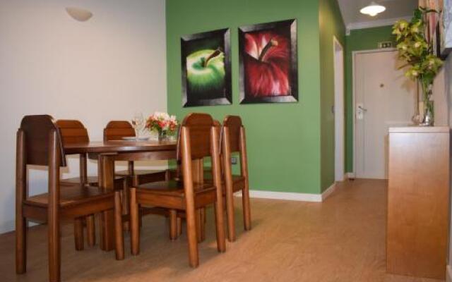 Bay View Apartment