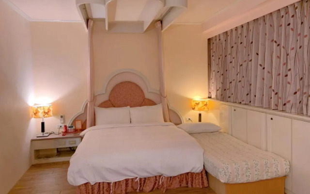 Traveler Hotel