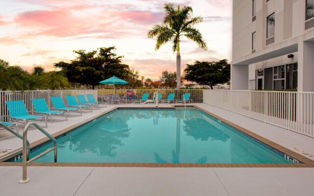 Hampton Inn & Suites Sarasota/Bradenton-Airport, FL