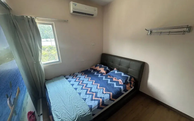 ABC Hostel at Alpha Bukit Serdang Seri Kembangan