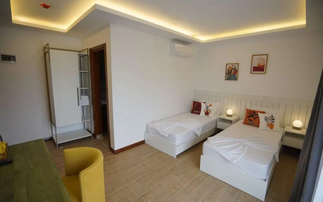 Mons Casa Boutique Hotel