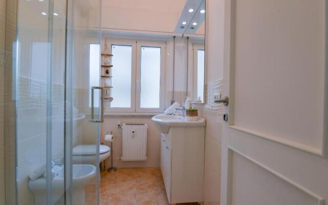 Una Finestra su Villa Durazzo by Wonderful Italy