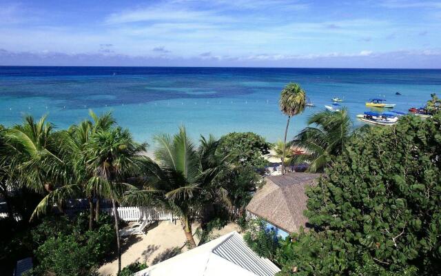 Paradise Beach Hotel & Resort