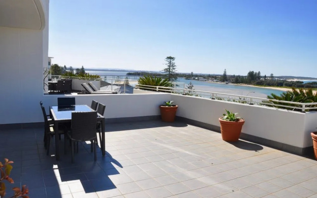 Luxury Beach Escape 90mins from Sydney