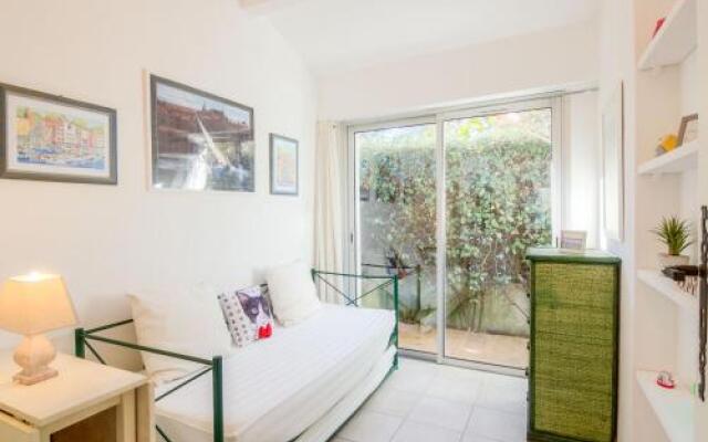 Holiday Home Les Parcs de Gassin.5