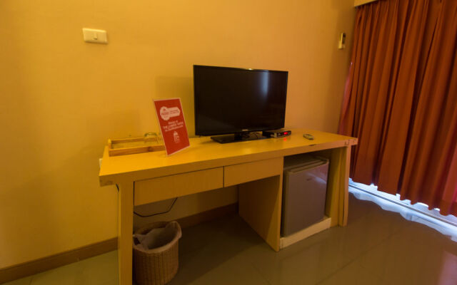 J Two S Pratunam Hotel