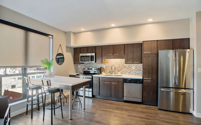 FRONTDESK Flux Apts Downtown Des Moines