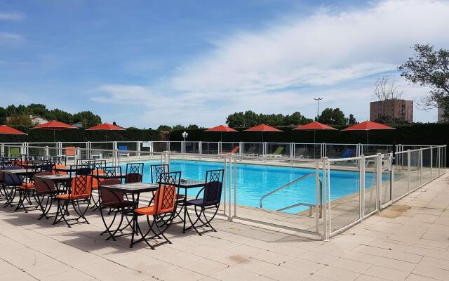 ibis Styles Arles Palais des Congrès