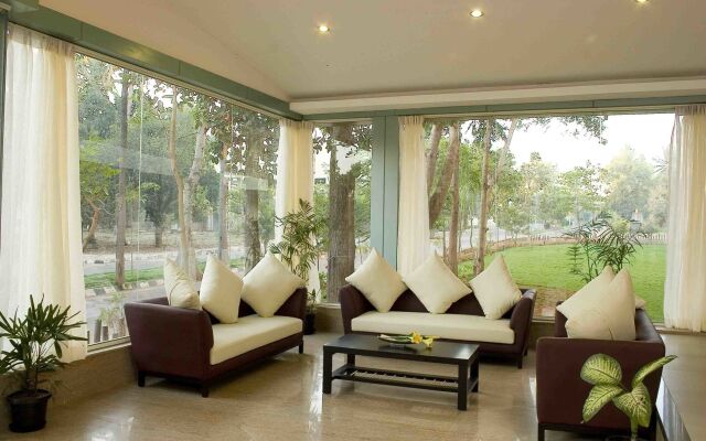 Gardeenia Comfortes Suites