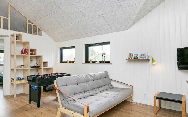 Comfy Holiday Home in Vinderup With Terrace