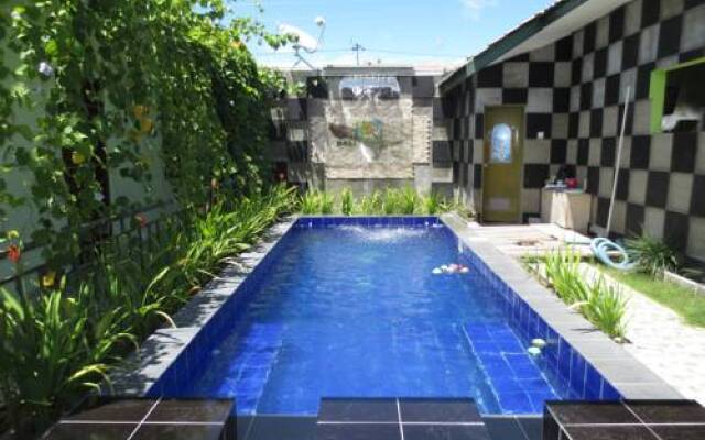 Villa dan Guest House Bali Contour