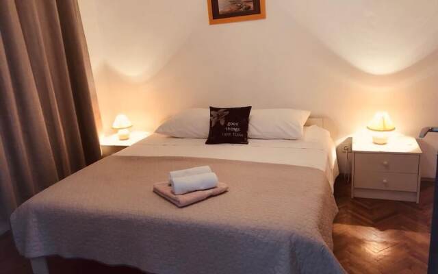 Beautiful new Apartment Near the Beach - Vela Luka -korcula Island