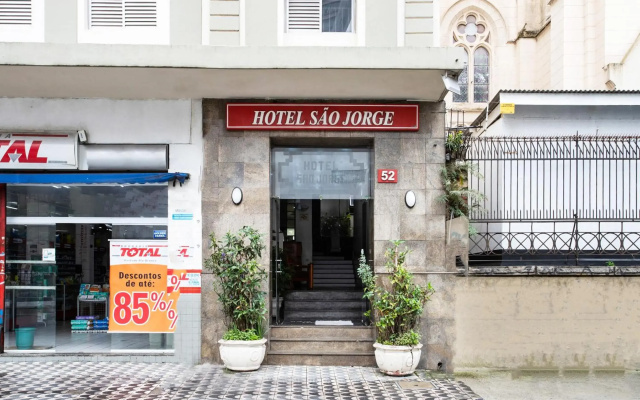 Hotel São Jorge, São Paulo - perto da 25 de Março fácil acesso ao Expo Center Norte e Mercado Municipal.