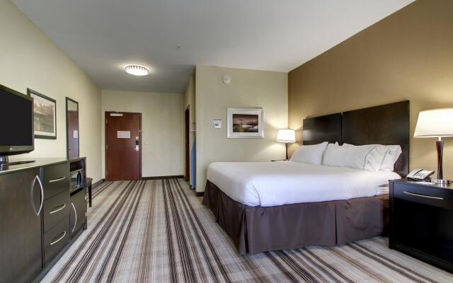 Holiday Inn Express Hotel & Suites Natchez South, an IHG Hotel