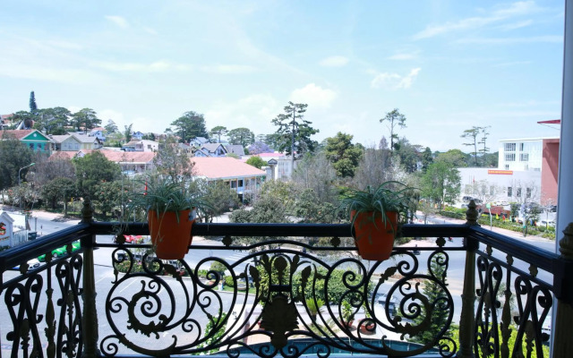 Sammy Dalat Hotel
