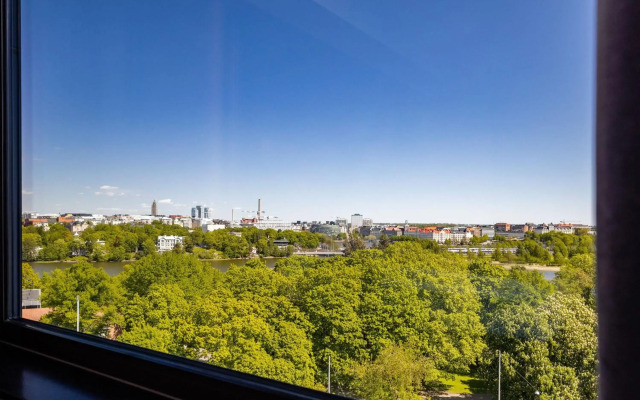 Crowne Plaza Helsinki by IHG