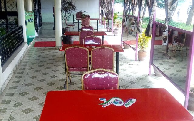 Kinondoni Diamond Hotel