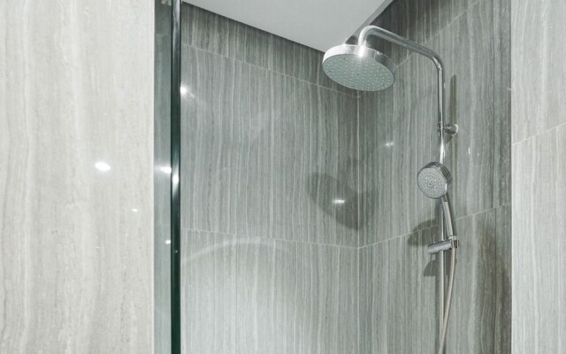 Luxurious Studio at Capitol Suites Apartment