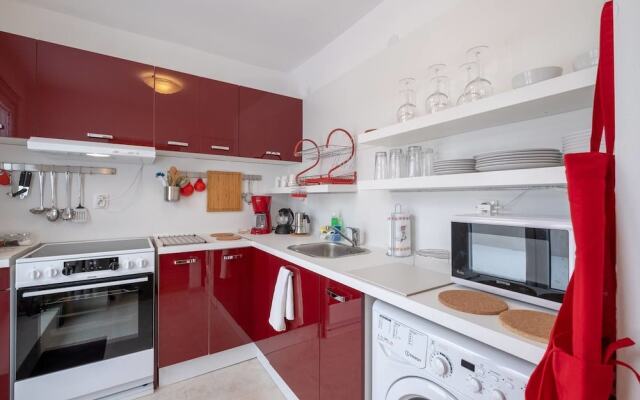 Fm Deluxe 1 Bdr Apartment With Balcony Lz