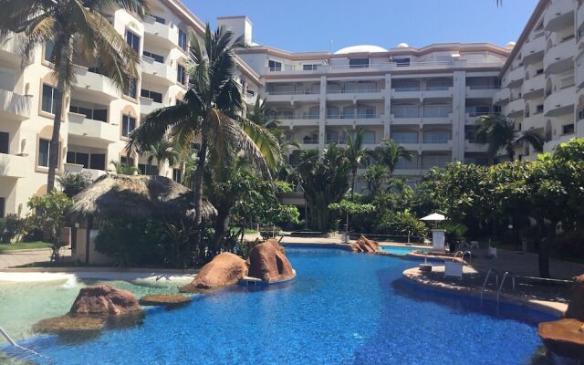 Costa Bonita Resorts