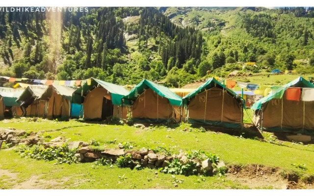 Kheerganga Hike Camps