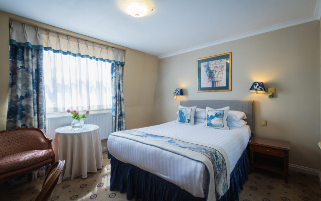 London Lodge Hotel