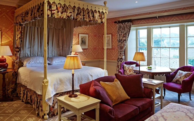 The Devonshire Arms Country House Hotel & Spa
