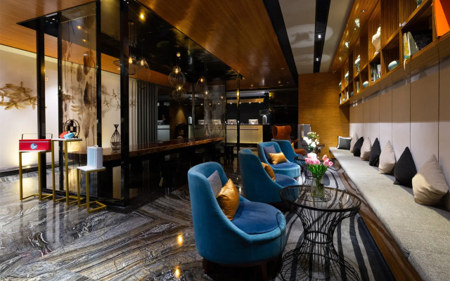 Paco Business Hotel - Longkou West