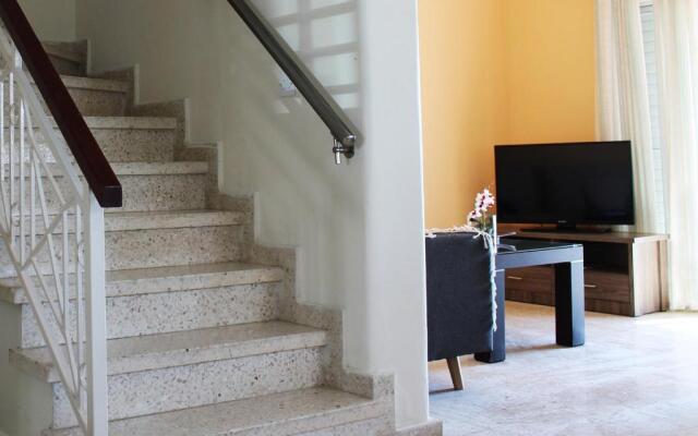 Panorama Beach House, 5 meters to the sea
