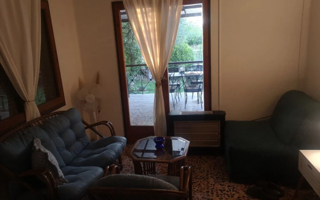 Beautiful 3 Bedroom House in Halkidiki. Relax!