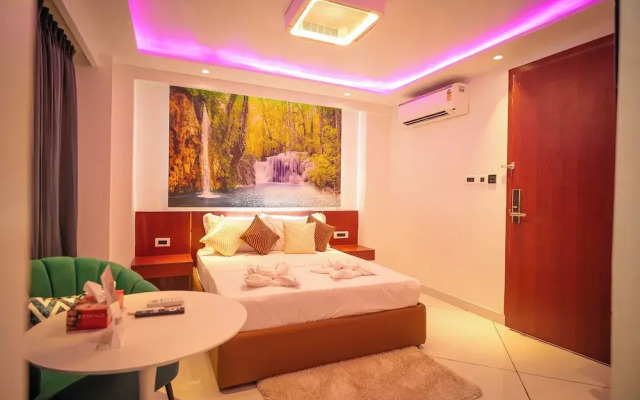 J60 Suites