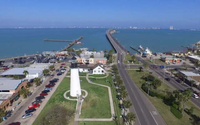 Ramada By Wyndham & Suites South Padre Island