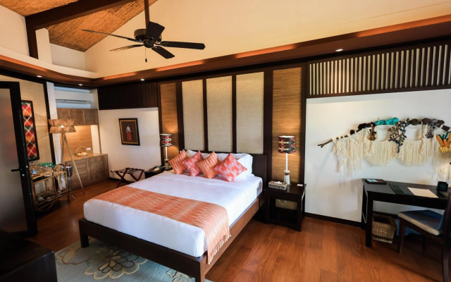 Lihim Resorts