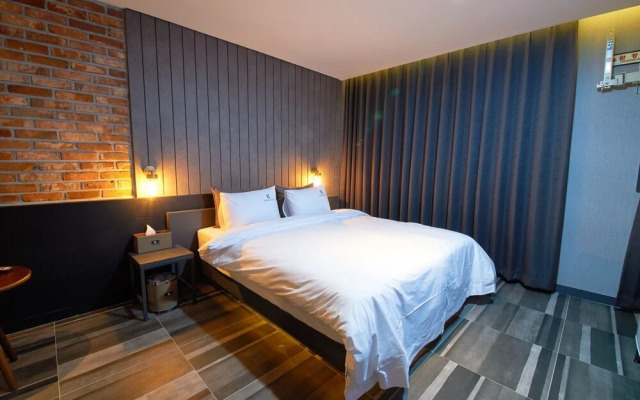 Yeosu K-boutique Hotel