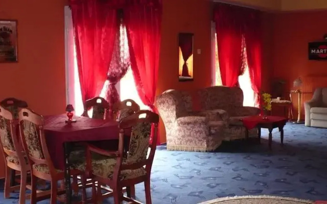 Diavolo Balaton Ház Apartments